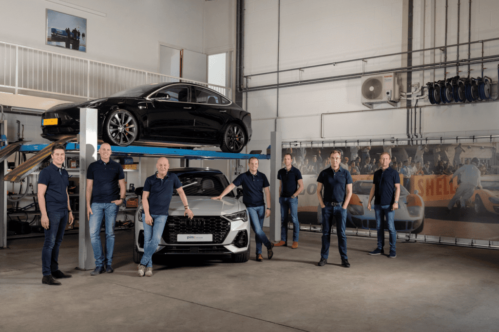 PIM Lease groepsfoto binnen